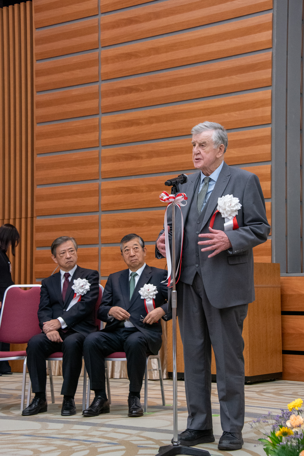 David Hutchins speaking at the 2025 Deming Prize ceremony